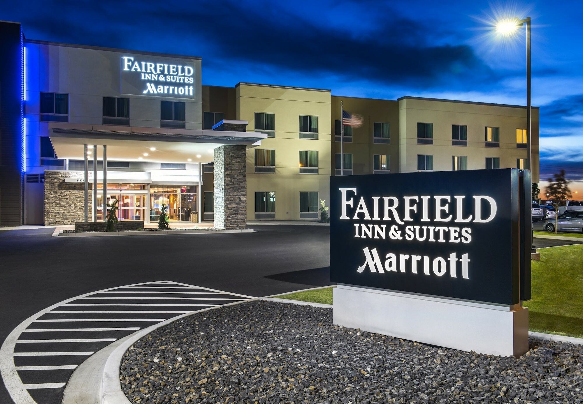 Fairfield Inn & Suites By Marriott Моузъс Лейк Екстериор снимка